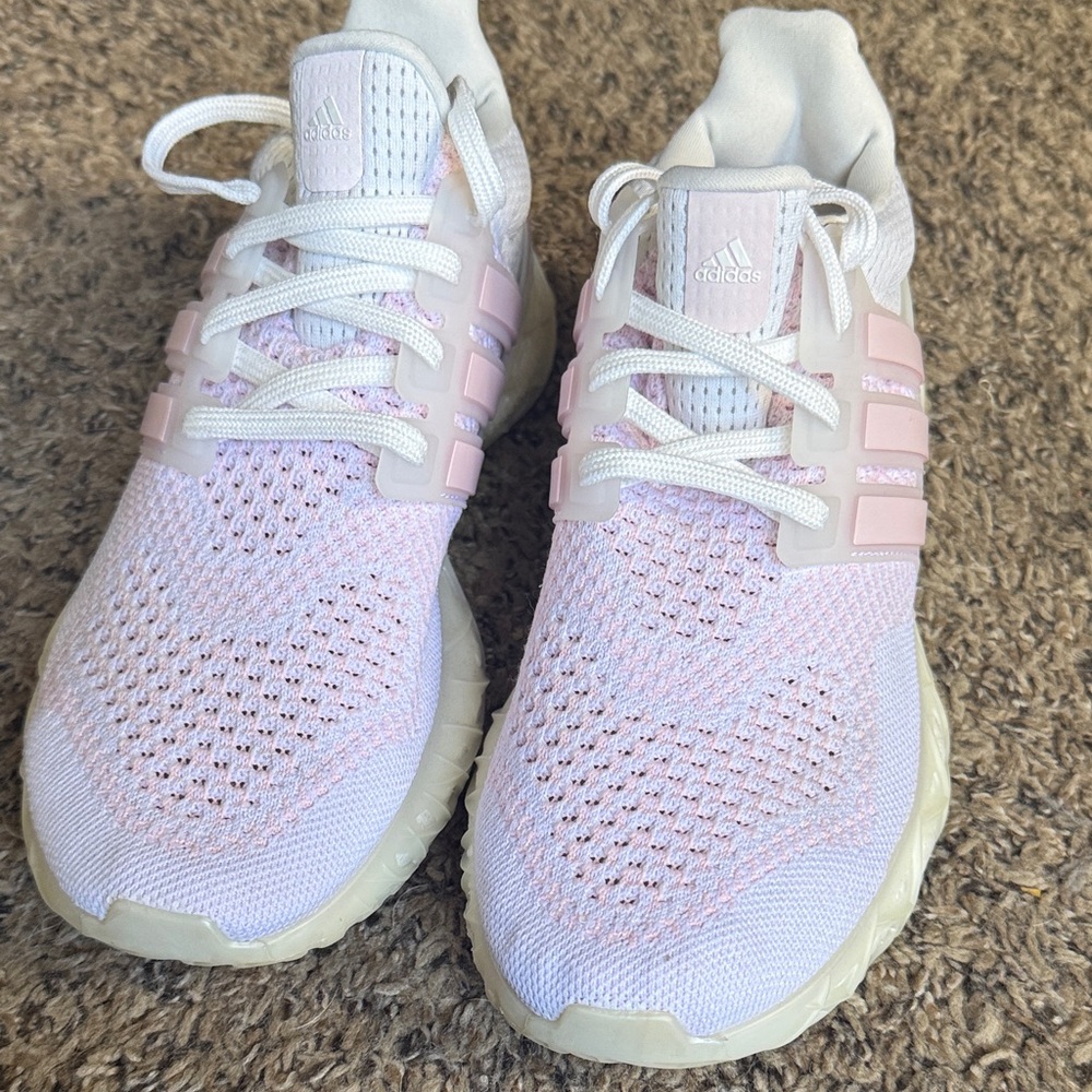 Great Condition Adidas Ultraboost White/Pink Women’s 9